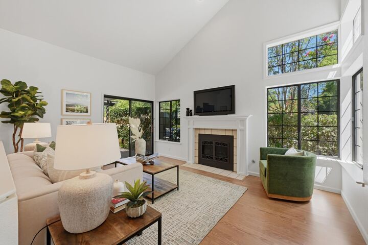 Property Photo:  400 Hersham Court  CA 95661 