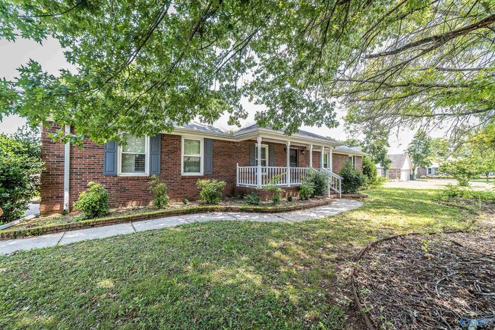 Property Photo: 102 Sagewood Drive AL 35757
