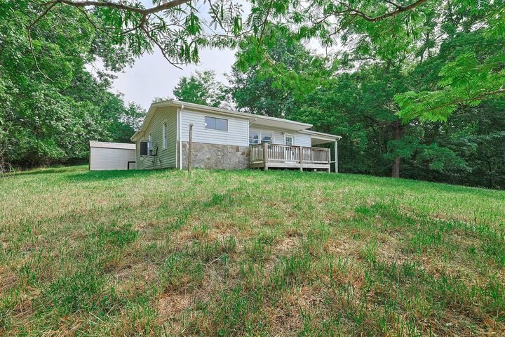 Property Photo: 445 Elk Lake Resort Road KY 40359