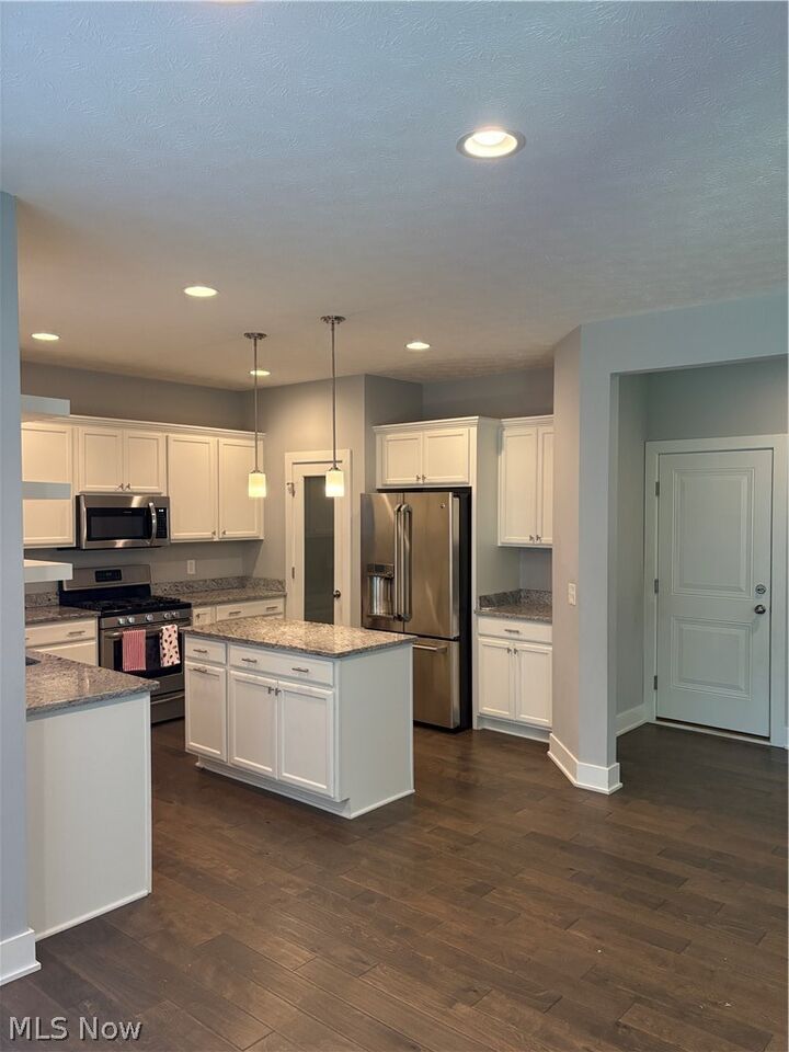 Property Photo: 9391 Rockys Court OH 44147