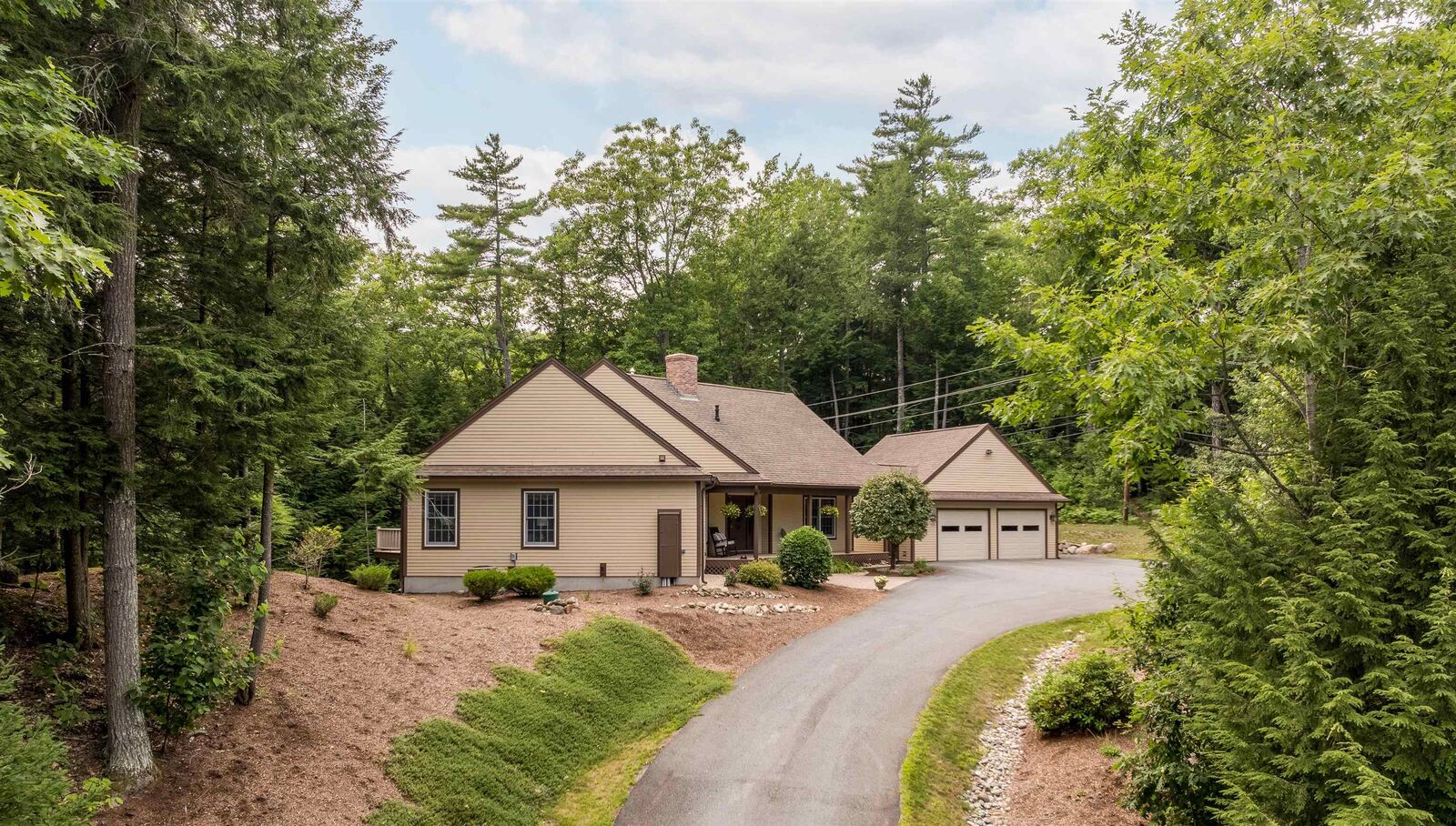 Property Photo:  35 Clearwater Drive  NH 03753 