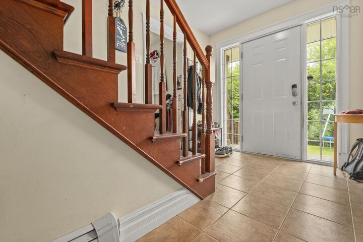 Property Photo:  280 Daisywood  NS B4B 0E1 