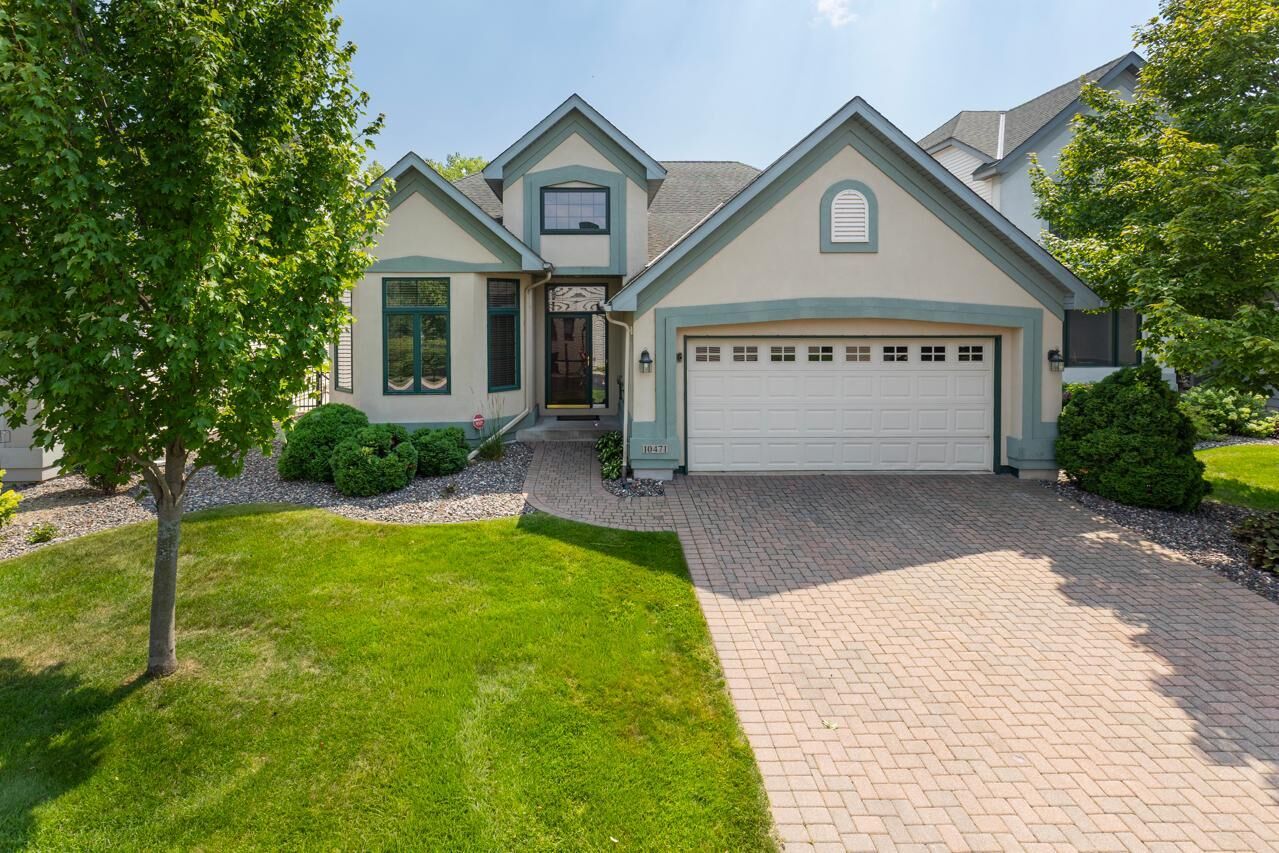 Property Photo:  10471 Spyglass Drive  MN 55347 