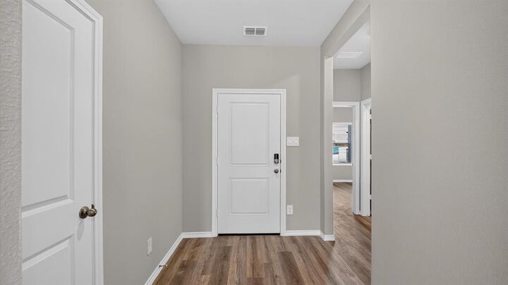 Property Photo: 10217 Cherrytree Lane TX 76140
