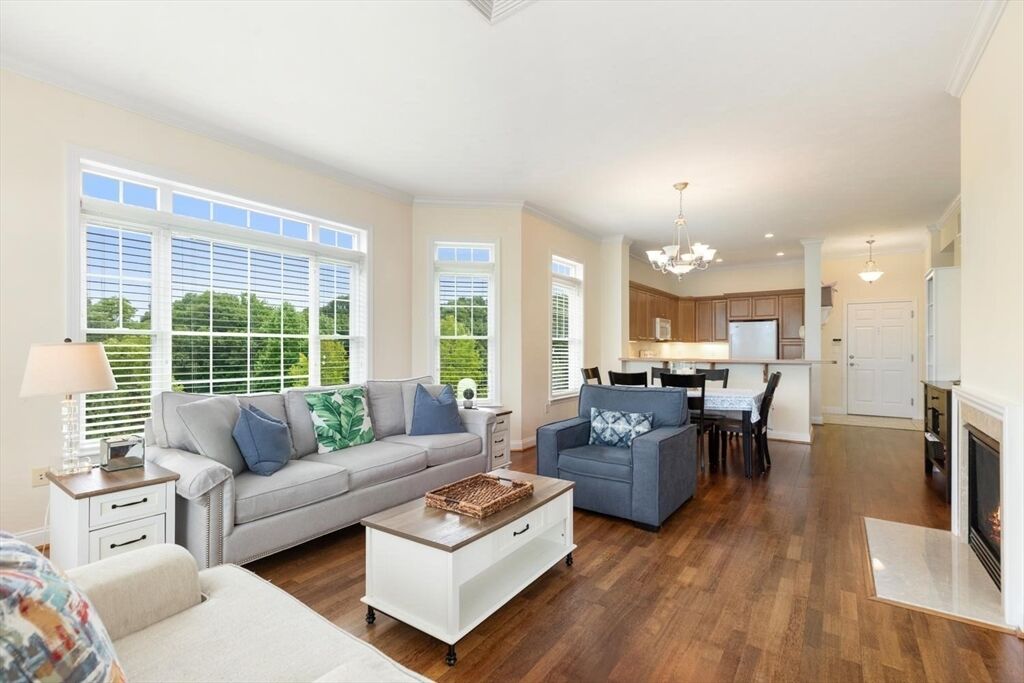 Property Photo:  295 Salem St 98  MA 01801 
