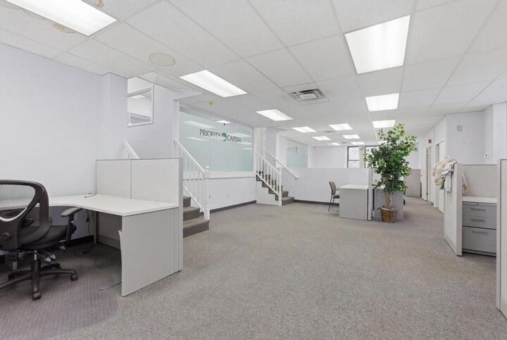 Property Photo:  174 Green St  MA 02176 