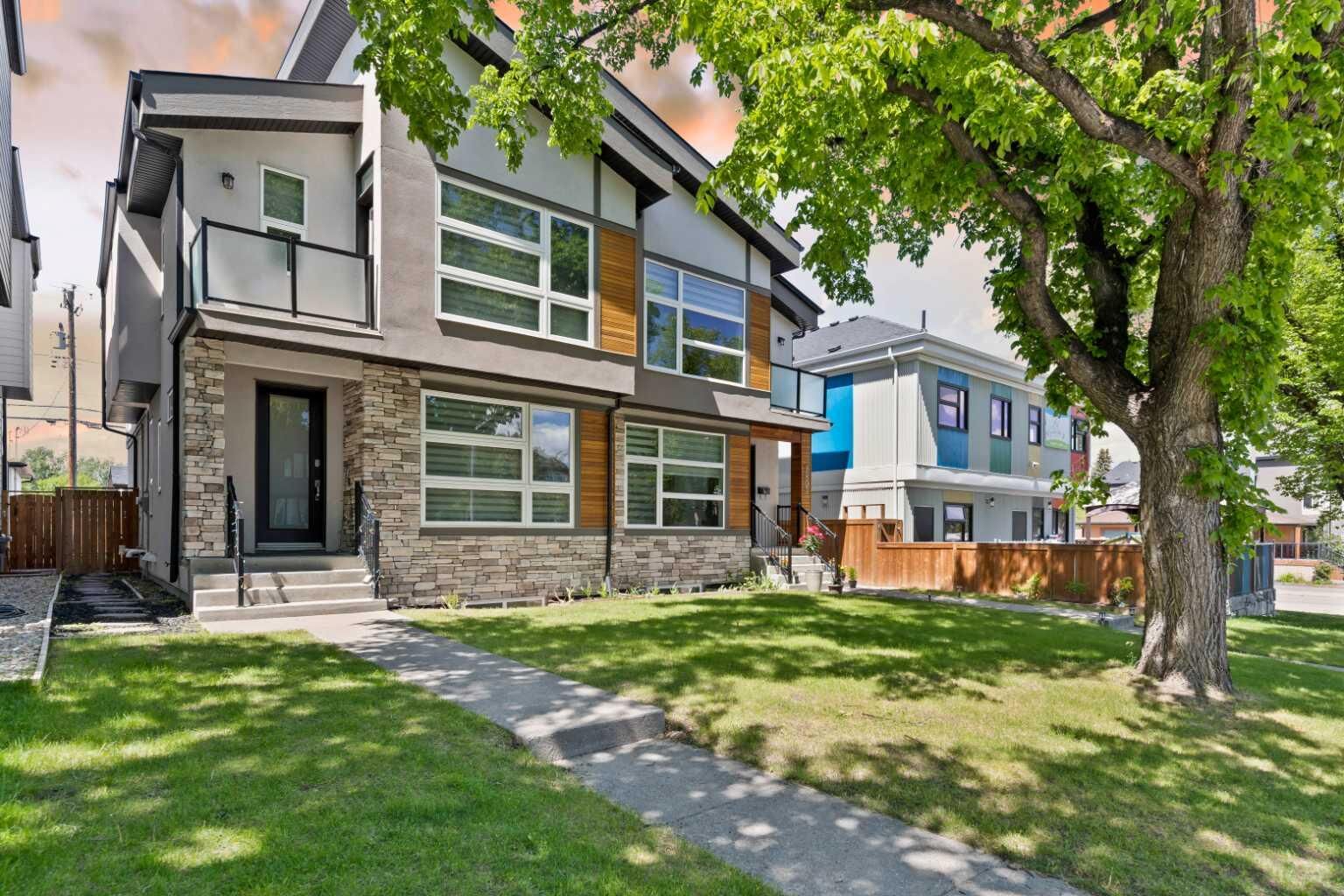 Property Photo: 2807 36 Street SW AB T3E 2Z9