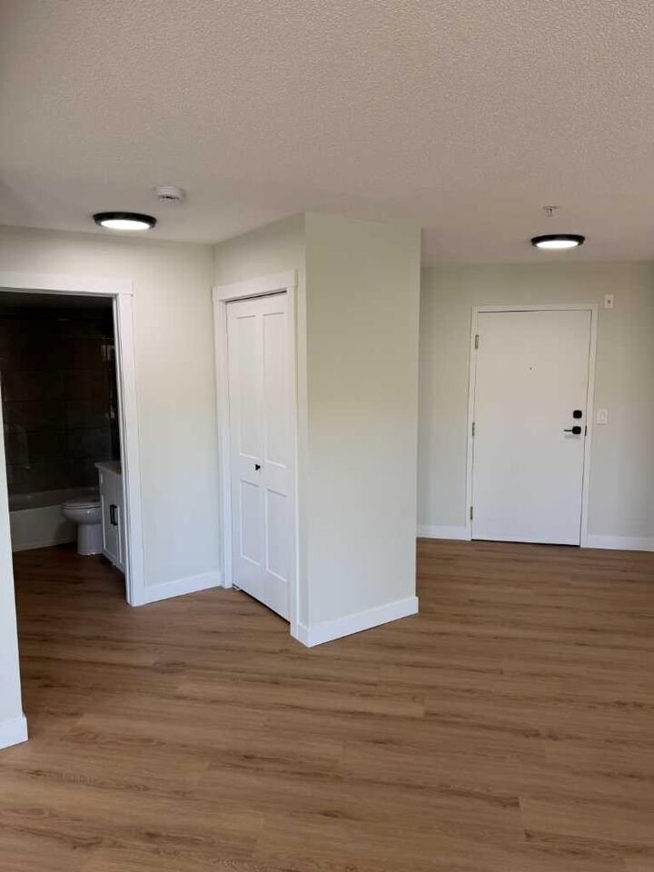 Property Photo:  245 Red Deer Drive SW 315  AB T1A 8P4 