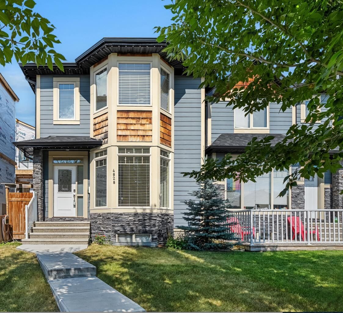 Property Photo:  4828 20 Avenue NW  AB T3B 0V3 