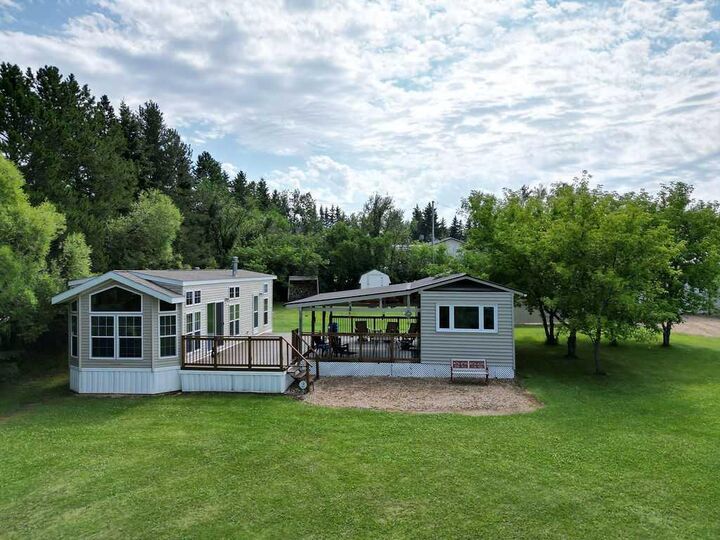 Property Photo: 167 Shank Drive AB T9S 1S1