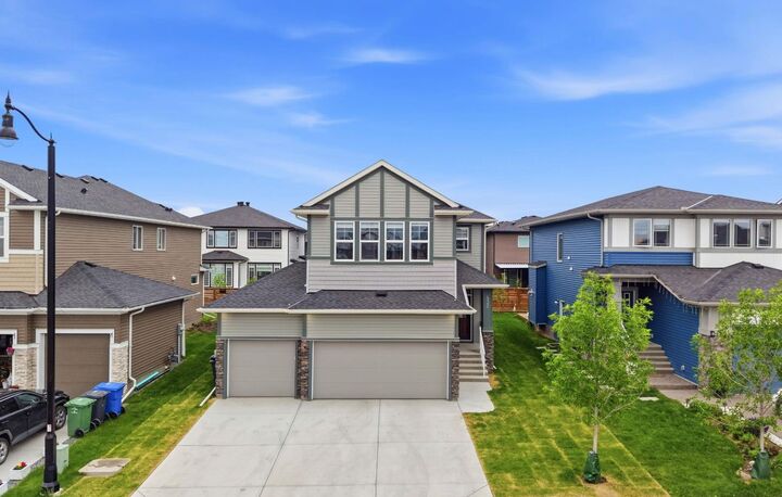 Property Photo: 432 Dawson Circle AB T1X 2R8