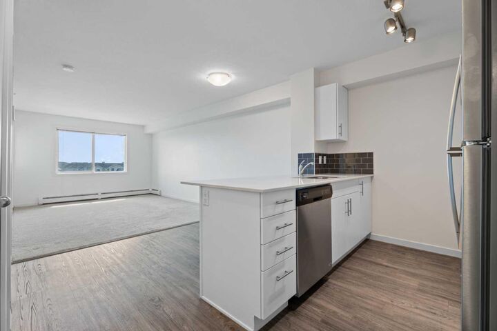 Property Photo: 181 Skyview Ranch Manor NE 2404 AB T3N 0V2