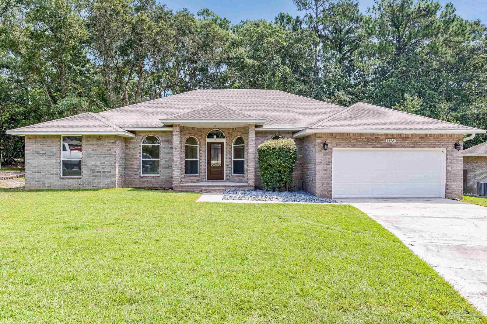 Property Photo:  1778 Condor Dr  FL 32533 