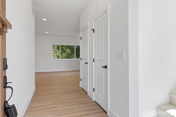 Property Photo: 6015 67th Avenue NE WA 98270