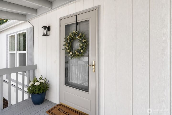 Property Photo: 863 NE Saturn Lane 174 WA 98311