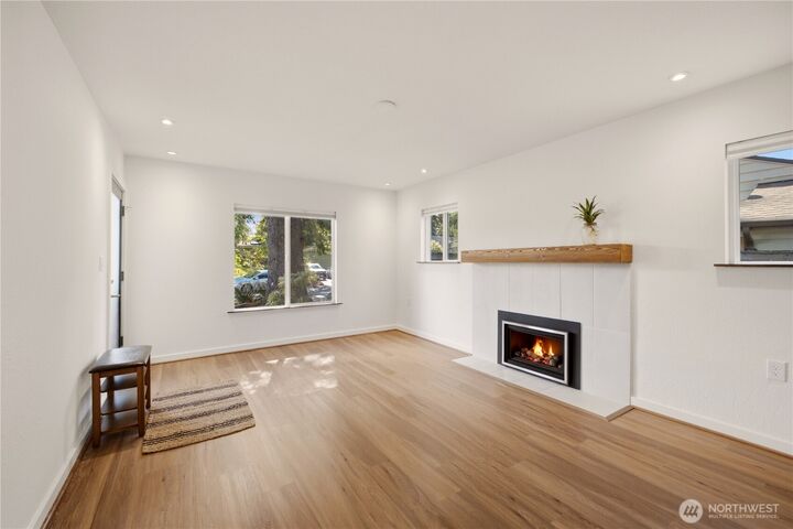 Property Photo:  14323  23rd Place NE  WA 98125 