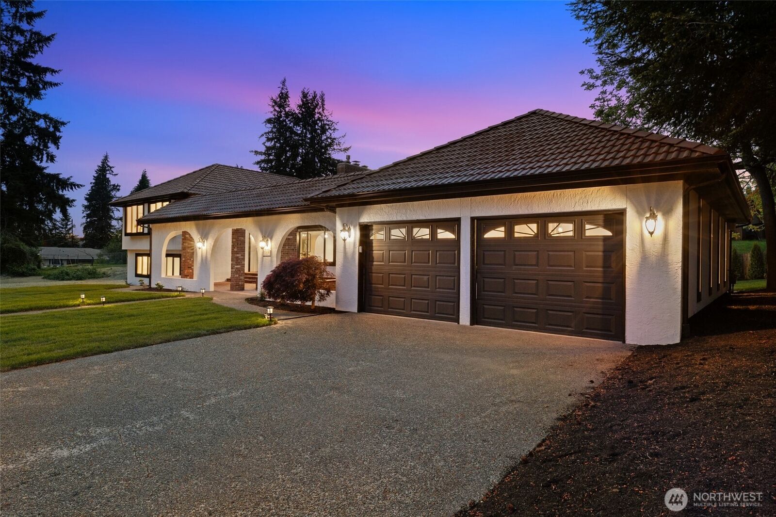 Property Photo:  315  241st Street SW  WA 98021 