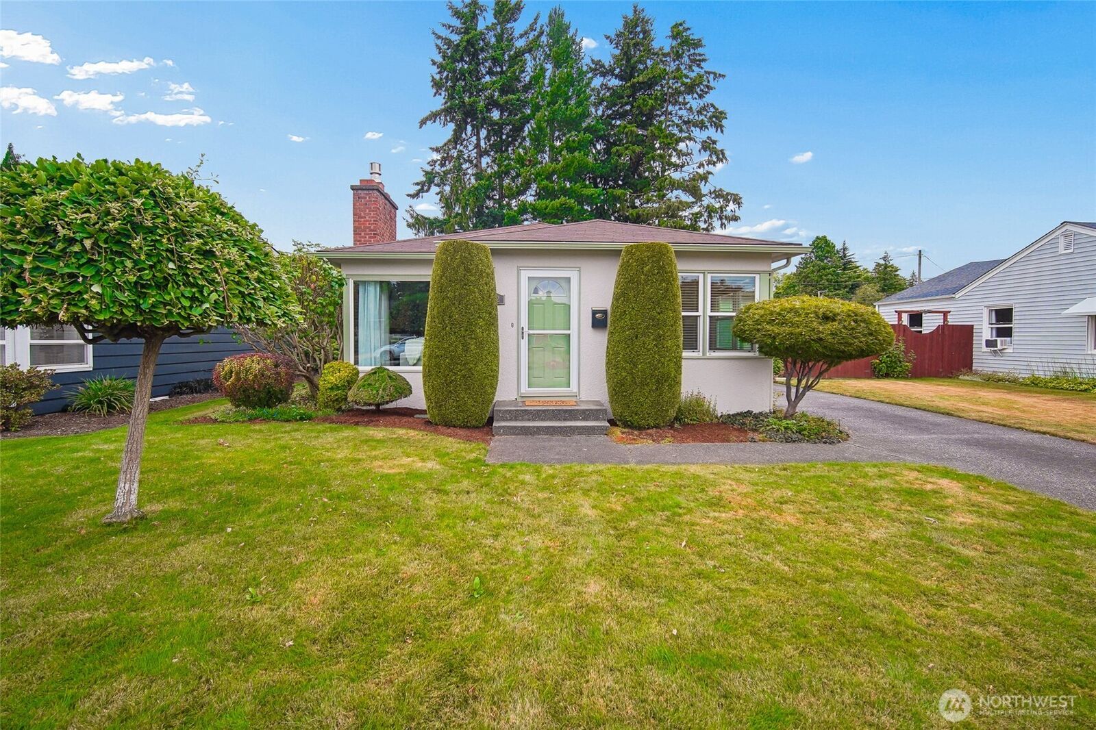Property Photo:  1712  D Street  WA 98264 