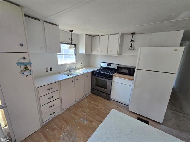 Property Photo:  213 E Oak Street  MI 48655 