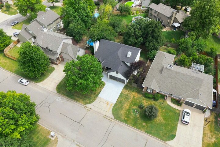 Property Photo:  9707 W Jamesburg St  KS 67212 