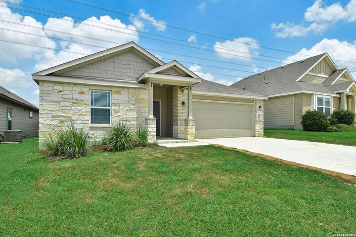 Property Photo:  8231 Noble Crst  TX 78109 
