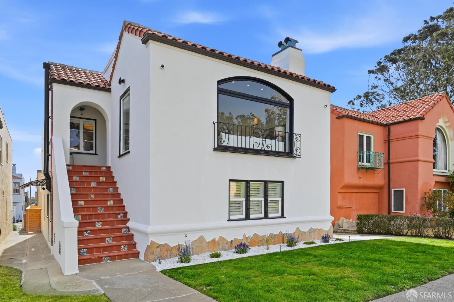 Property Photo: 125 Paraiso Place CA 94132