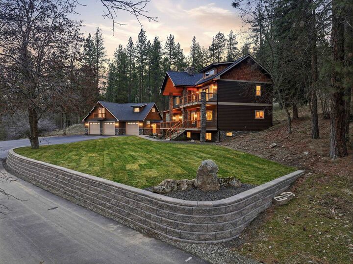 Property Photo: 13827 E 46th Ave WA 99206