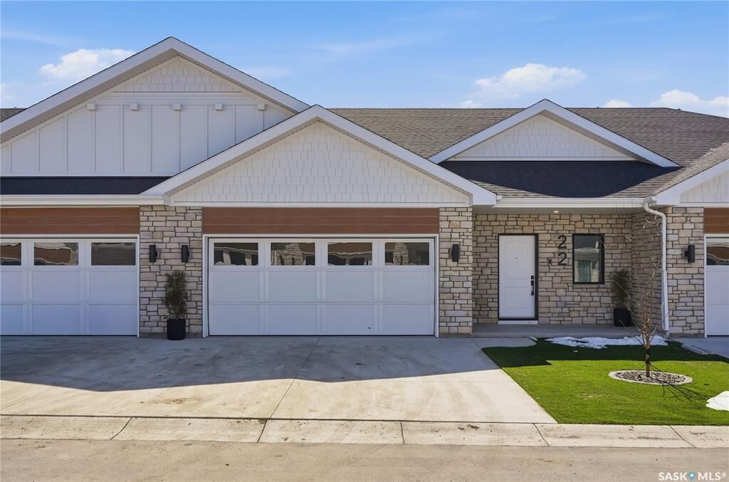 Property Photo:  720 Brighton Boulevard 22  SK S7V 1X1 