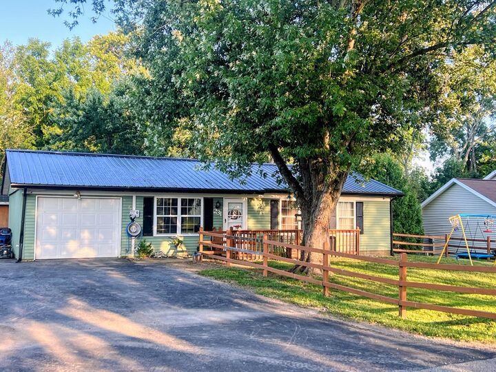Property Photo:  231 Beechwood Drive  OH 45628 