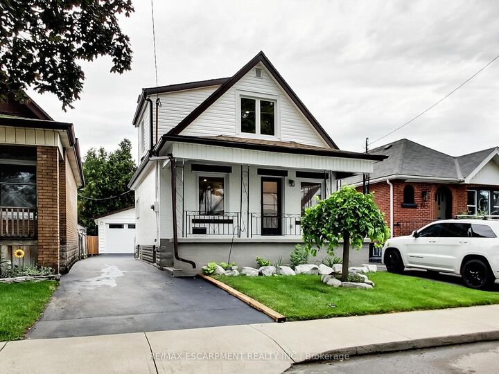 Property Photo:  67 Cope Street  ON L8H 5B1 