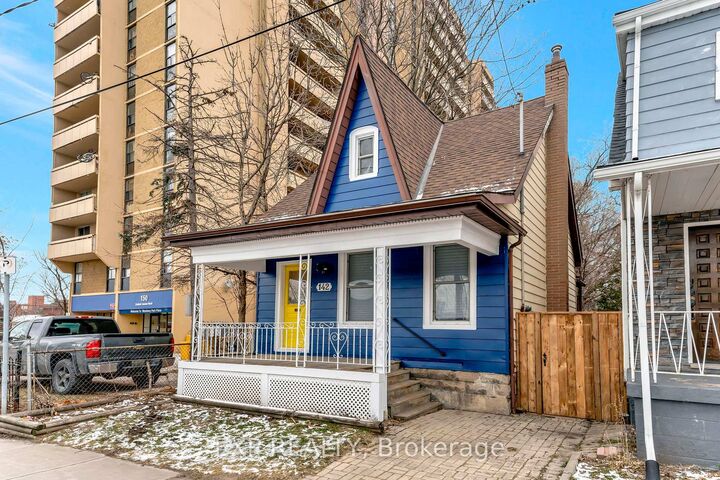 Property Photo: 142 Sanford Avenue N ON L8L 5Z5