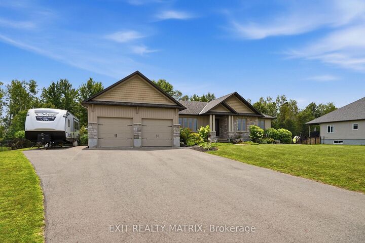 Property Photo: 248 Des Violettes Street ON K0A 2A0