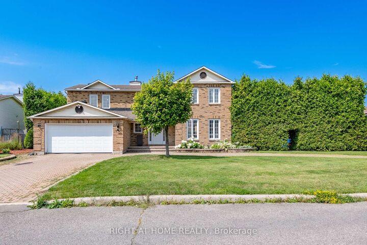 Property Photo: 1446 Bourcier Drive ON K1E 3J9