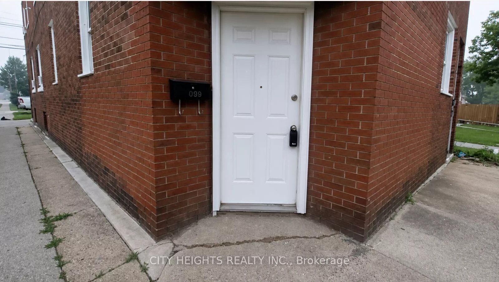 Property Photo:  1102 Langlois Avenue  ON N9A 2H5 