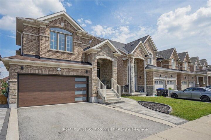 Property Photo:  2172 Dawson Crescent  ON L9S 0H1 