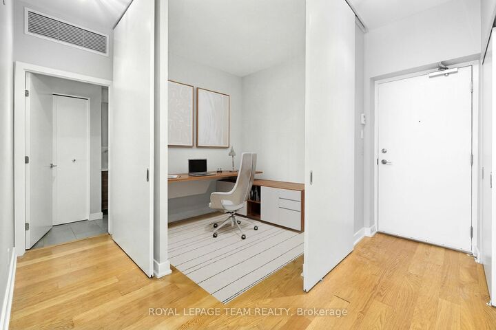 Property Photo:  354 Gladstone Avenue 318  ON K2P 0R4 