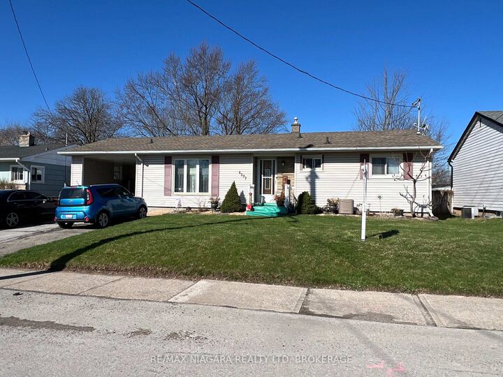 Property Photo:  4577 Drummond Road  ON L2E 6C8 
