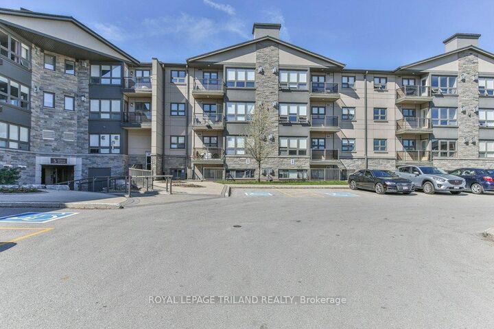 Property Photo: 5 Jacksway Crescent 104 ON N5X 3T6