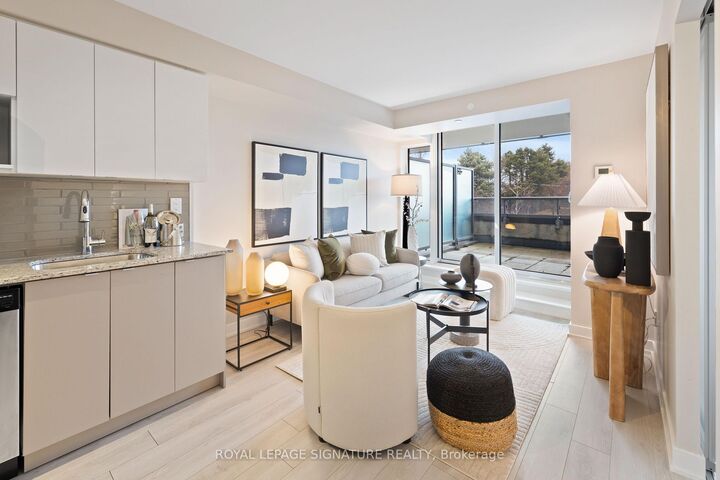 Property Photo:  160 Flemington Road 312  ON M6A 0A9 