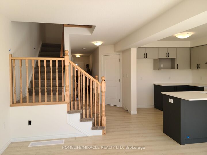 Property Photo: 117 Mattingley Street ON N3L 2M2