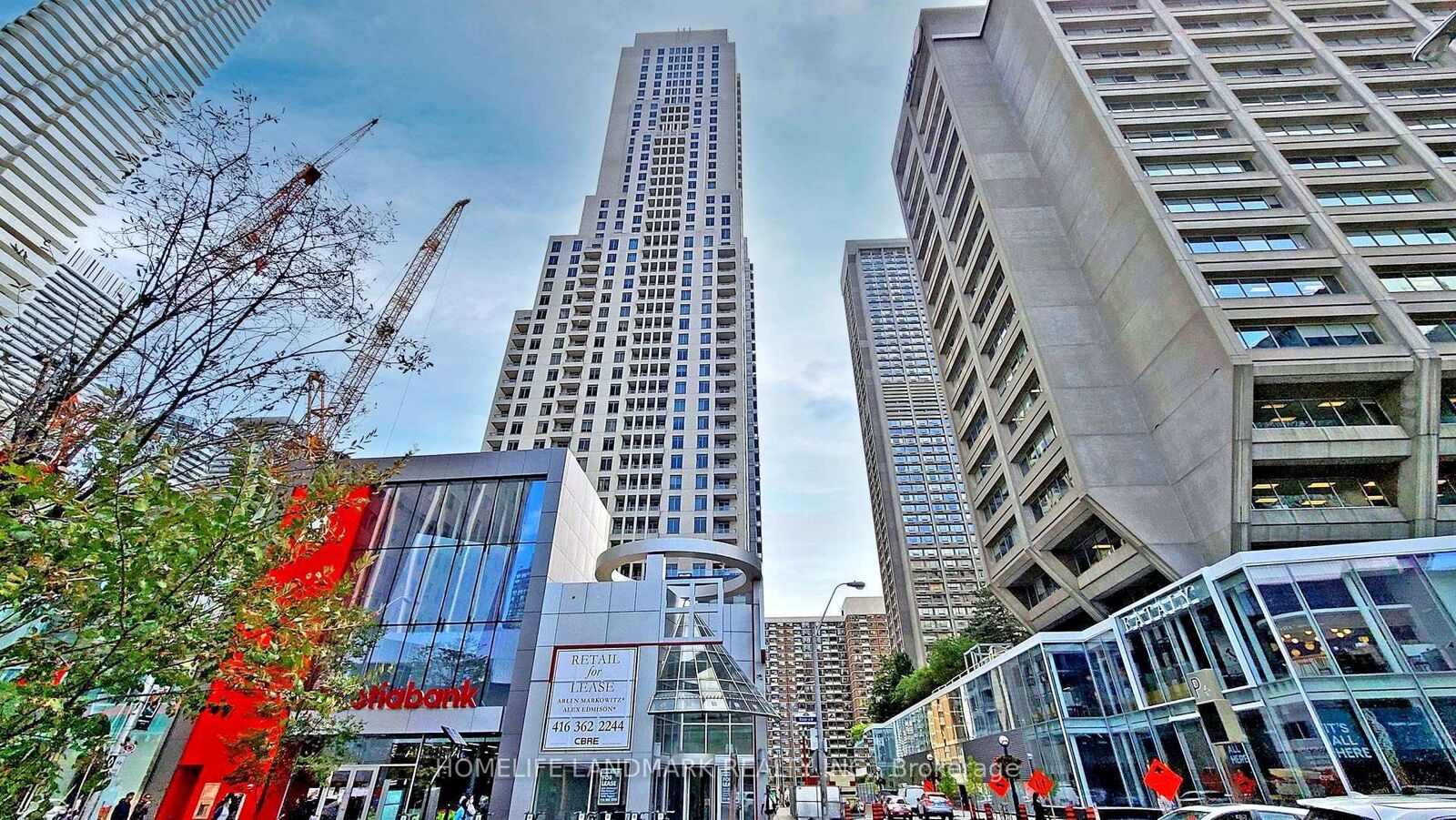 Property Photo:  35 Balmuto Street 2103  ON M4Y 0A3 