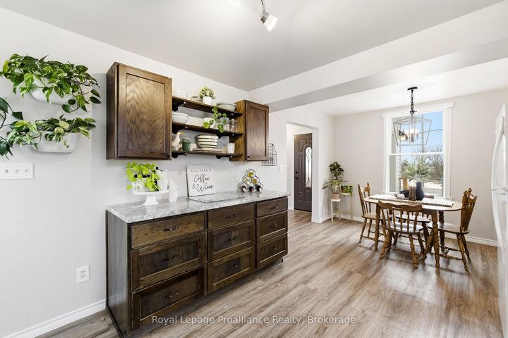 Property Photo:  40 Smith Street  ON L1A 3A4 