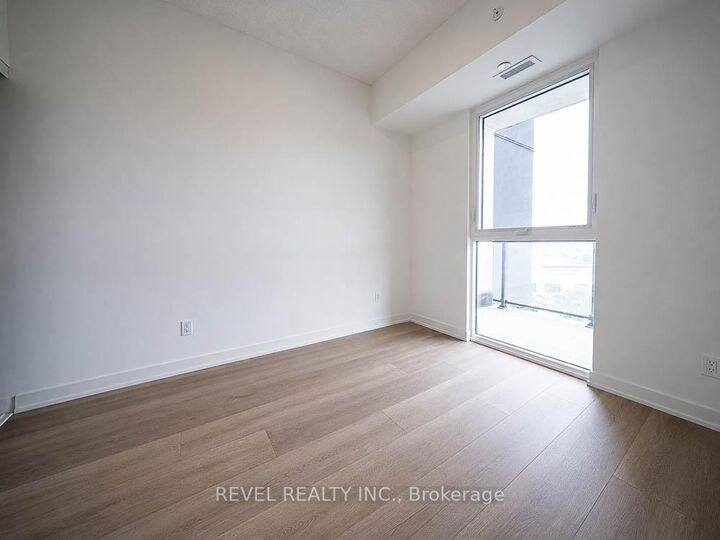 Property Photo: 33 Erie Avenue 406 ON N3S 0K7