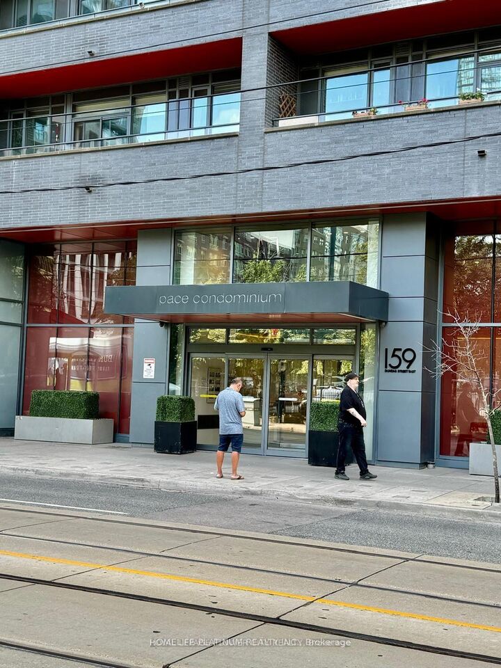 Property Photo: 150 Dundas Street 4206 ON M5B 0A9