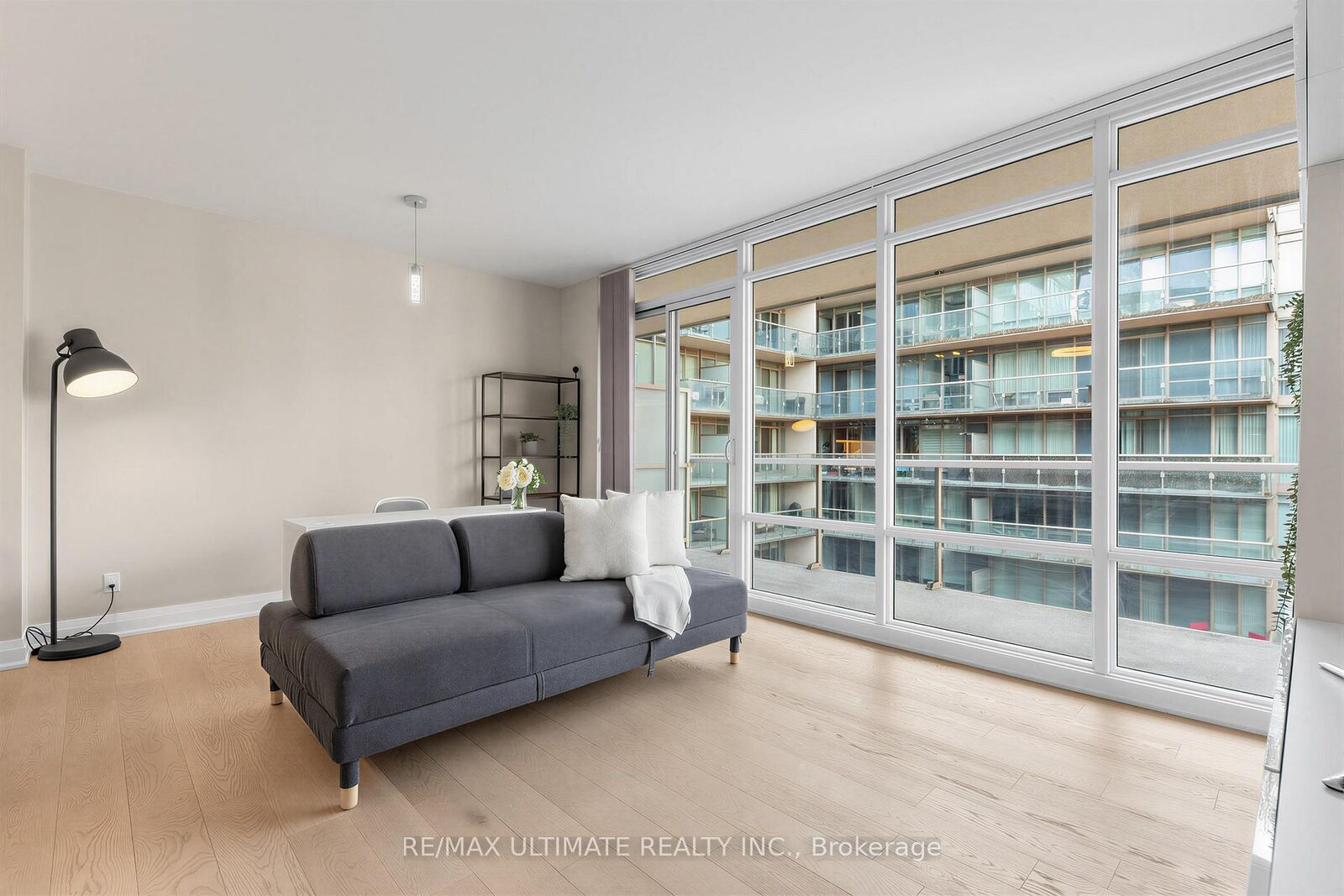Property Photo:  1 Bedford Road 603  ON M5R 2B5 