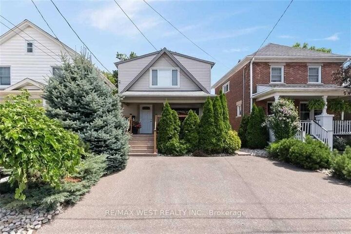 152 York Street — photo 1