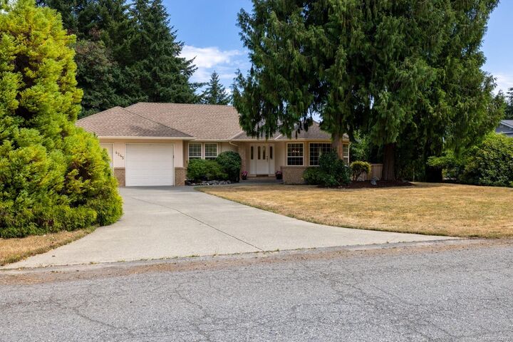 Property Photo: 4245 Judge Dr BC V0R 1L3