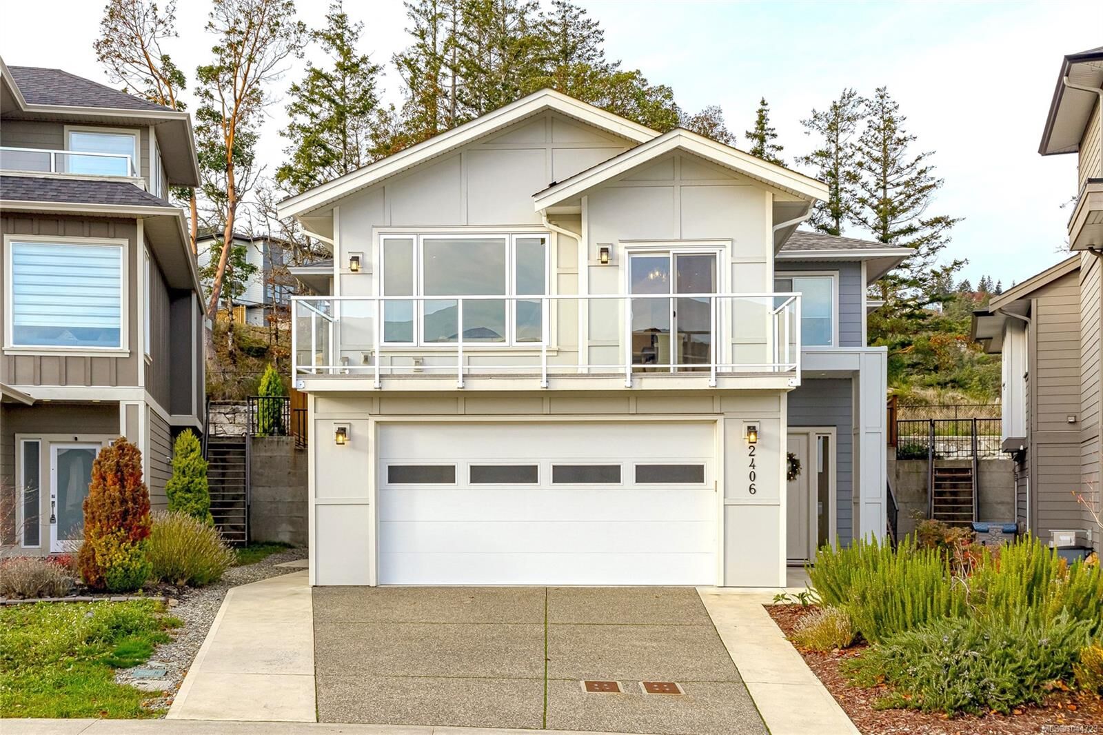 Property Photo: 2406 Azurite Cres BC V9B 0Z6