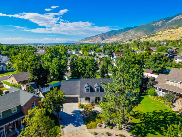 Property Photo:  1786 N Country Cir  UT 84014 