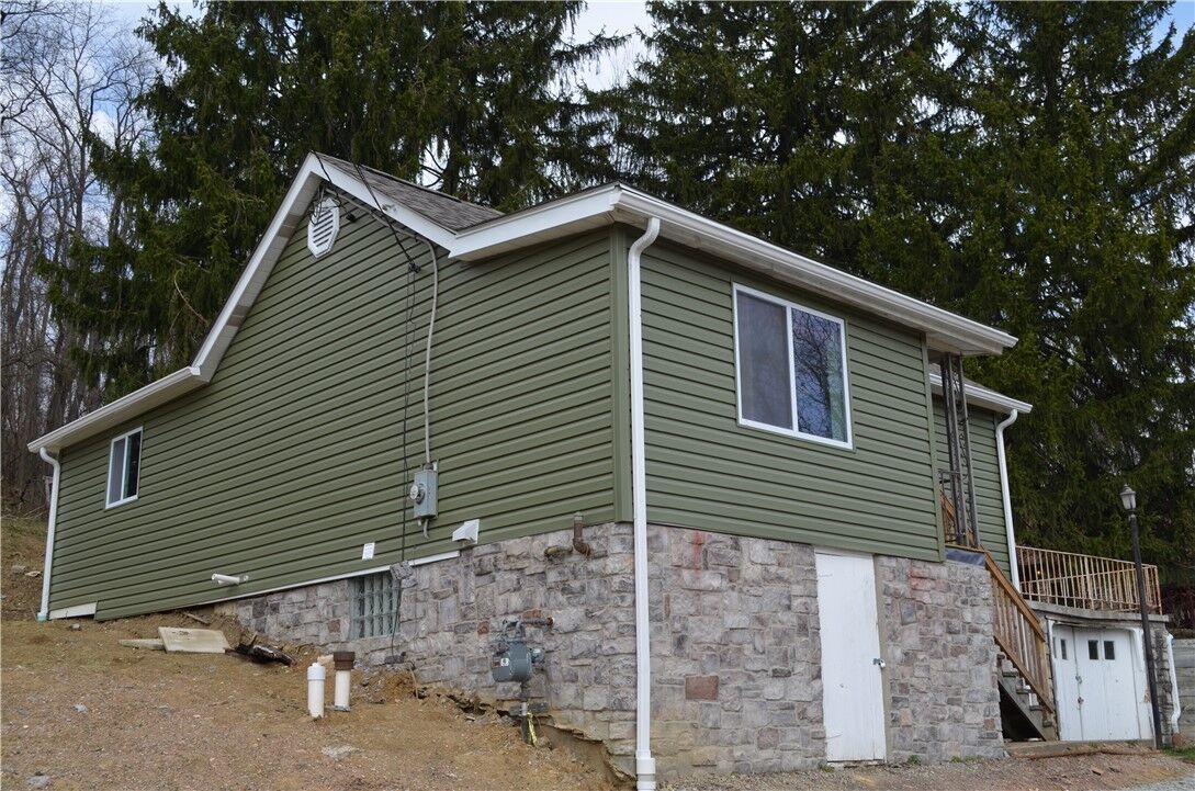 Property Photo: 69 Lindley Road PA 15317